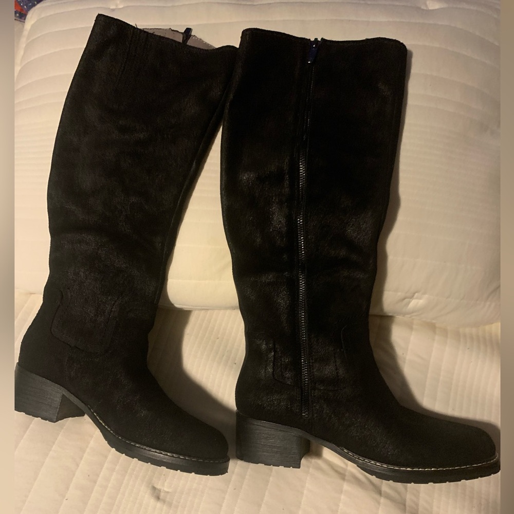 Donald Pliner Tall, Suede Boots NWOT